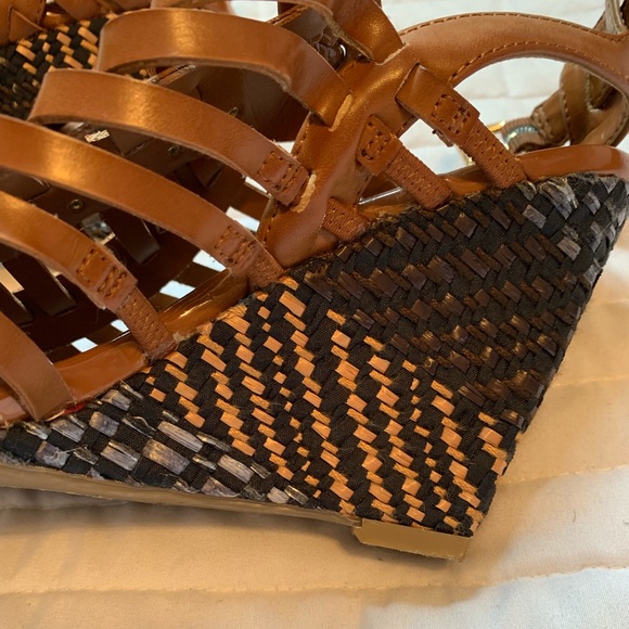 Guess wedge sandals - Picture 3 of 8